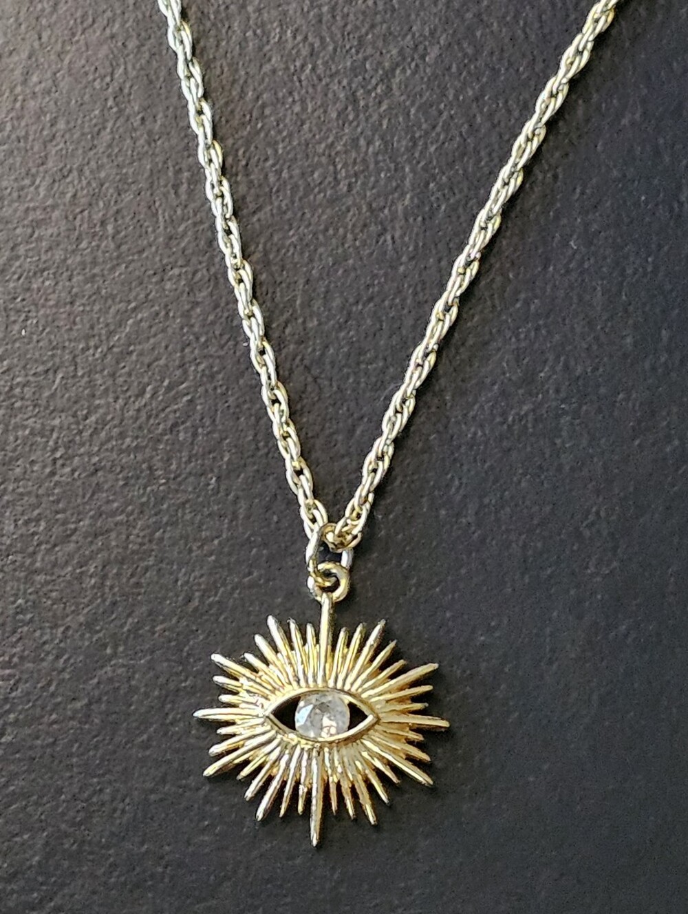 Electric Picks Jewelry Ora necklace